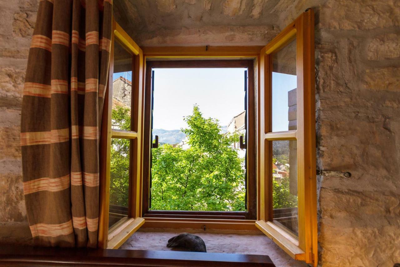 Old Small Stone House Zrnovo Kültér fotó